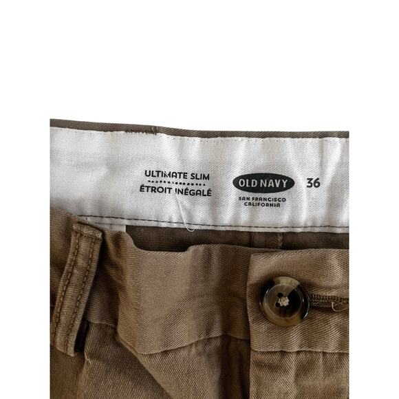 Old Navy ultimate slim khaki shorts Size 36 - Picture 3 of 4